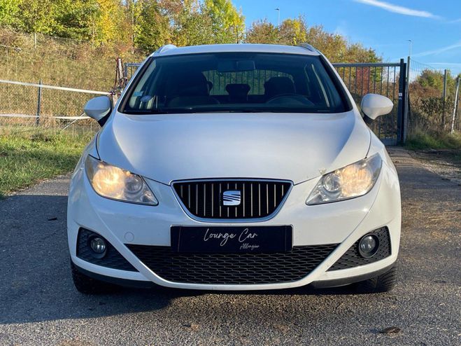 Seat Ibiza ST 1.2 TSI 105 Ch / FINITION STYLE / ENT Blanc de 2010