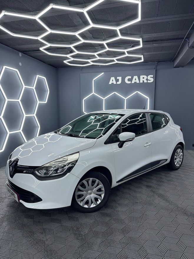 Renault Clio IV 1.5 DCi 90Ch *DISTRI NEUVE *GPS *GARA Blanc de 2014