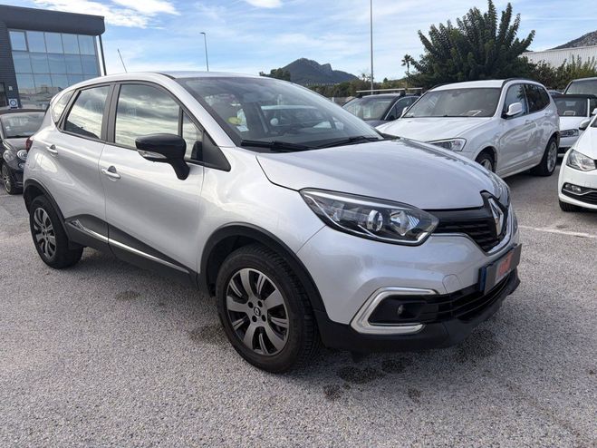 Renault Captur I (J87) 1.5 dCi 90ch energy Intens EDC GRIS de 2017