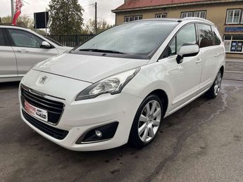  Voir d&eacute;tails -Peugeot 5008 1.6 BlueHDi 7 Places 1ER PROPRIETAIRE-CA &agrave; Saint-Ghislain (73)