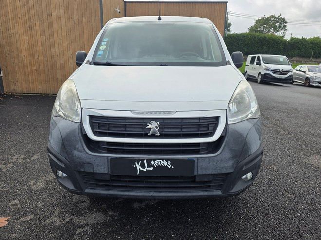 Peugeot Partner 1.6L HDI 100CH / 3 PLACES / GPS / ATTELA Blanc de 2016
