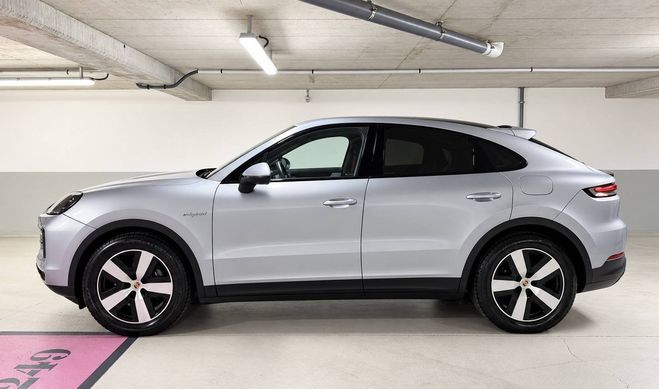 Porsche Cayenne Coupe 3.0 V6 470ch E-Hybrid GRIS de 2023