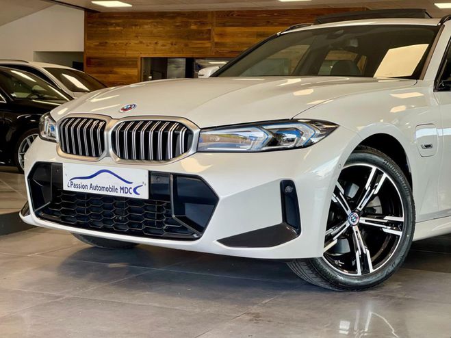 BMW Serie 3 (G21) (2) TOURING 330E XDRIVE 292 M SPOR Blanc Nacr� de 2022