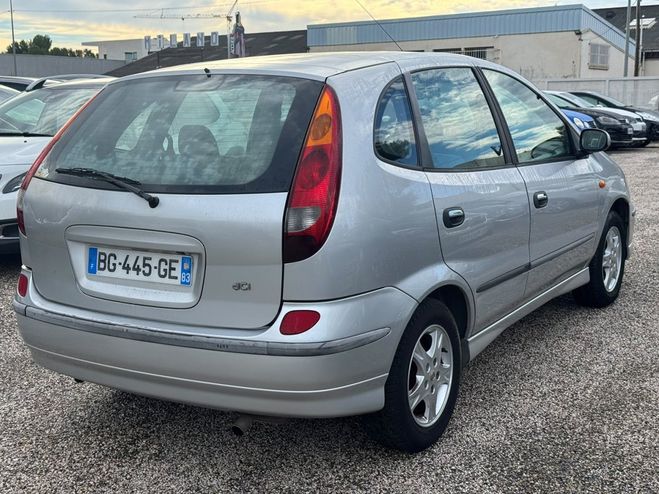 Nissan Almera TINO 2.2 DCI 112CH ACENTA GRIS C de 2005