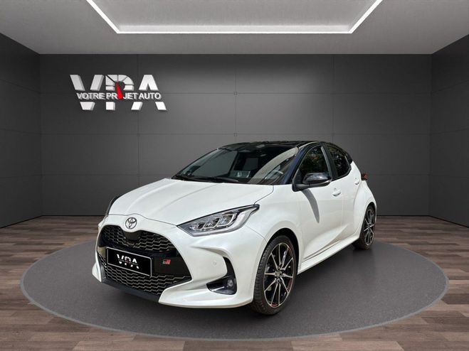 Toyota Yaris GR Sport 1.5 Hybrid 116 ch e-CVT ? Si�ge Blanc de 2023