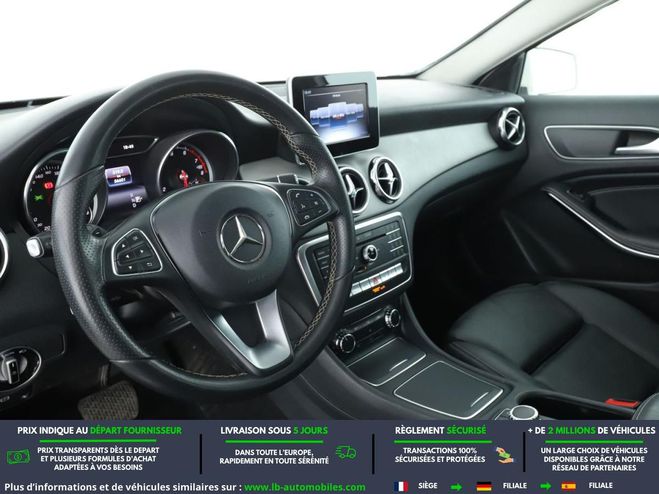 Mercedes Classe GLA 180  BVA Blanc de 2018