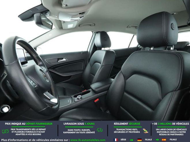 Mercedes Classe GLA 180  BVA Blanc de 2018