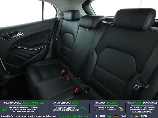 Mercedes Classe GLA 180  BVA Blanc de 2018