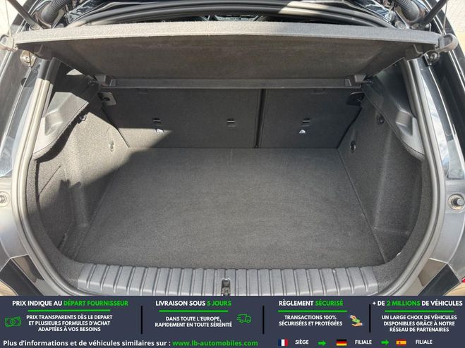 BMW Serie 1 120i 178 ch BVA Noir M�tallique de 2021