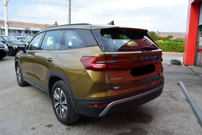 Skoda Kodiaq 2.0 TDI 150CH SCR SELECTION DSG7 7 PLACE MARRON de 2024