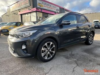 Kia Stonic 1.4 100 ISG PREMIUM CUIR GPS 2018 d'occasion a Coigni�res (78)