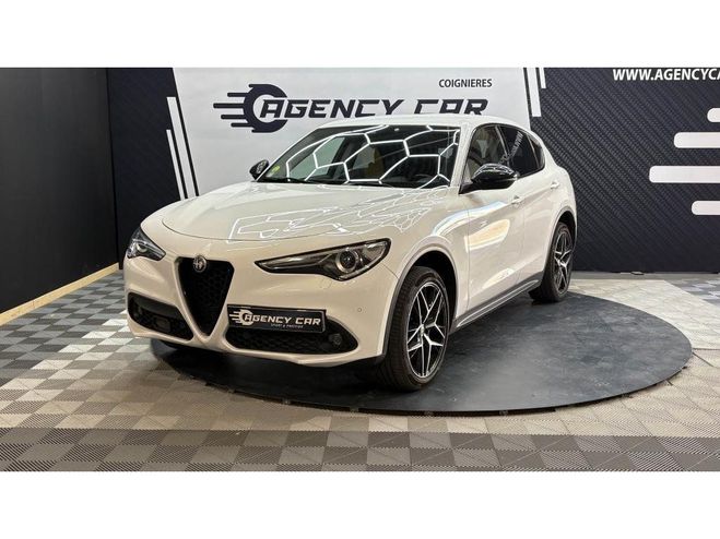 Alfa romeo Stelvio 2.2 D - 210 - BVA Lusso Q4 PHASE 1 BLANC de 2017