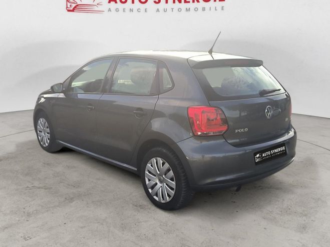 Volkswagen Polo 1.6 16V TDI CR FAP - 90 V 6R Style PHASE GRIS FONCE de 2012