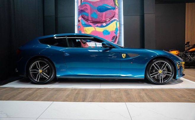 Ferrari FF V12 660CH | Blu Abu Dhabi Int�rieur carb Bleu de 2014