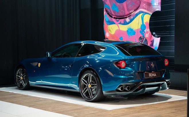 Ferrari FF V12 660CH | Blu Abu Dhabi Int�rieur carb Bleu de 2014