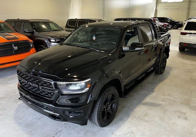 Dodge Ram 1500 BIG HORN 5.7 V8 HEMI 401 CH ? 4X4 C Noir de 2023