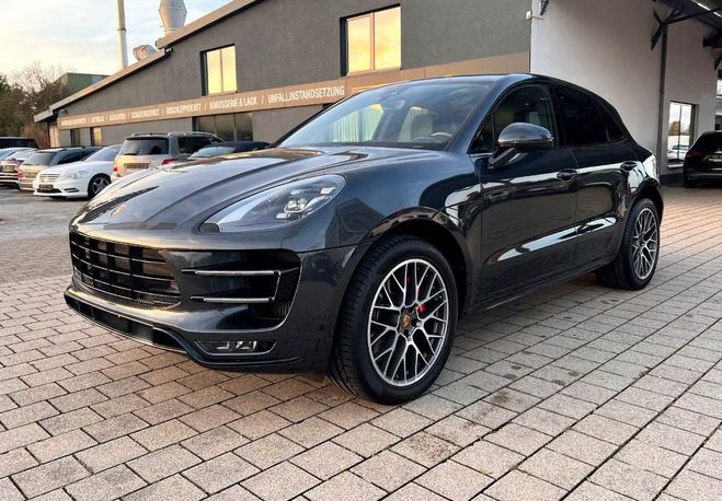 Porsche Macan TURBO 3.6 V6 BITURBO 400 CH ? SPORT CHRO Noir de 2016