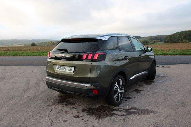 Peugeot 3008 ALLURE 130 CV USB GPS 3D CAM�RA CLIM AUD Gris de 2018
