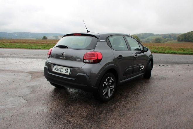 Citroen C3 SHINE 110 CV GPS 3D CAM�RA USB AUDIO MP3 Gris de 2022