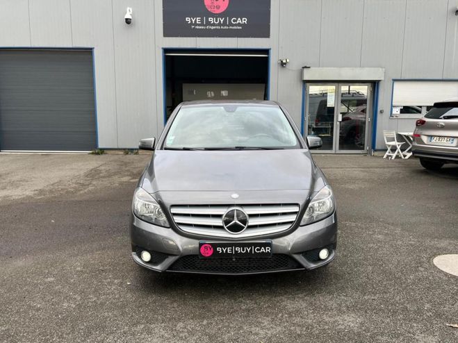 Mercedes Classe B 180 CDI B180 BlueEfficiency BVA AUTOMATI GRIS FONCE de 2013