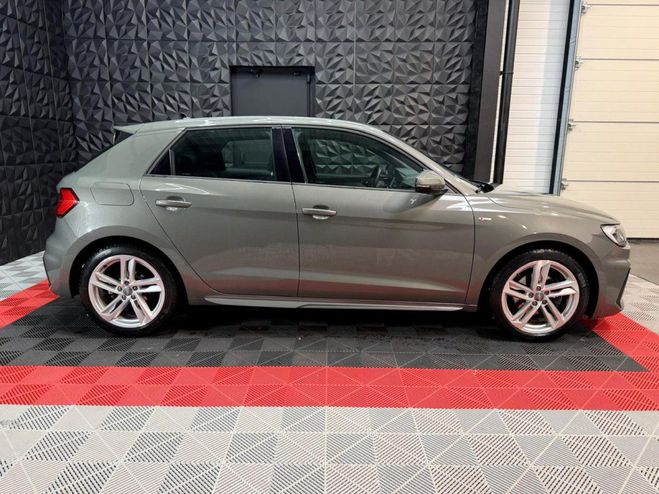 Audi A1 Sportback 1.5l 35 TFSI 150 CH BVA S-TRON GRIS FONCE de 2020