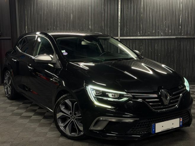 Renault Megane IV 35 portes 1.3 TCe 160 Noir M�tallis� de 2019