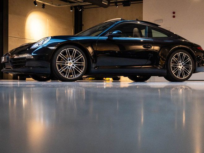 Porsche 911 991.1 Carrera 3.4i PDK Black Edition Noir M�tallis� Profond (c9x) de 2015
