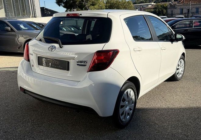 Toyota Yaris 69 VVT-I ACTIVE 5P Blanc de 2016