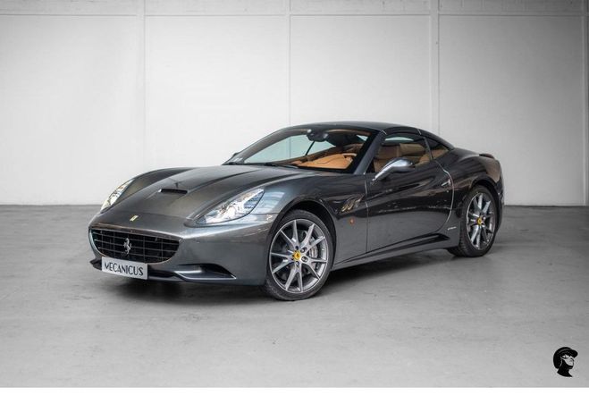 Ferrari California  Gris de 2011