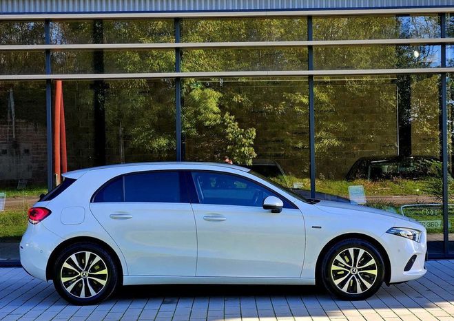 Mercedes Classe A 250 E 160 102CH PROGRESSIVE LINE 8G-DCT Blanc de 2020