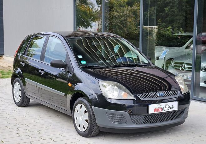 Ford Fiesta 1.3 70CH FUN 5P Noir de 2007