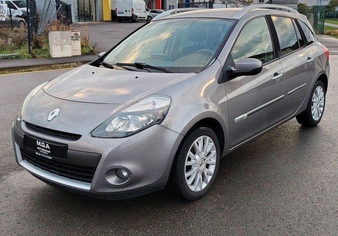 Renault Clio III 1.2 Dynamique Estate 100 CH Gris de 2011