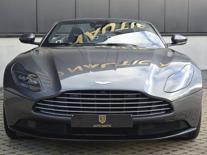 Aston martin DB11 Volante 4.0i V8 Biturbo 510 ch - 1 MAIN  gris de 2018