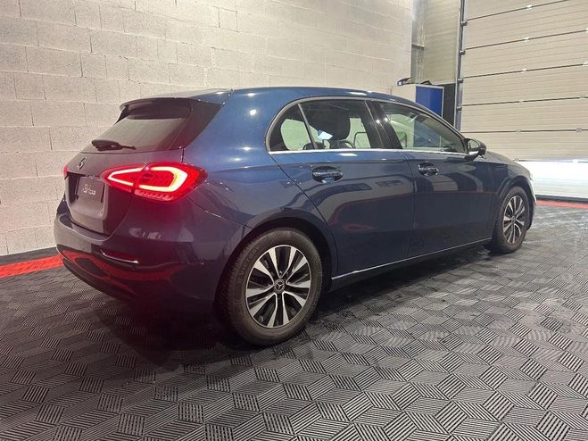 Mercedes Classe A 1.3 180 135 STYLE LINE 7G-DCT BVA Bleu de 2019