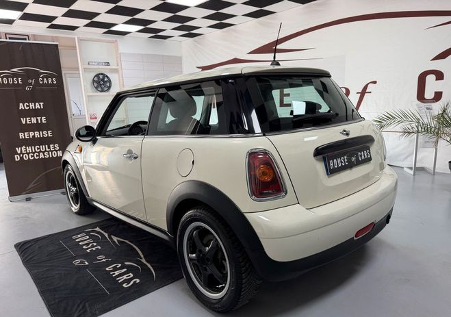 Mini Cooper 1,4 16V 95Ch Blanc de 2009