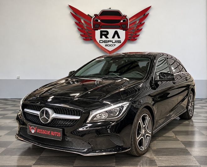Mercedes Classe CLA 250 7G-DCT Urban 211CH Noir M�tallis� de 2017