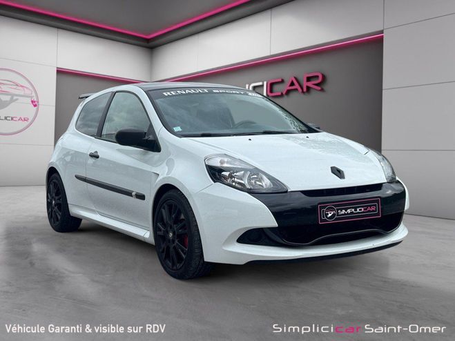 Renault Clio sport cup 09 2.0 16v BLANC de 2012