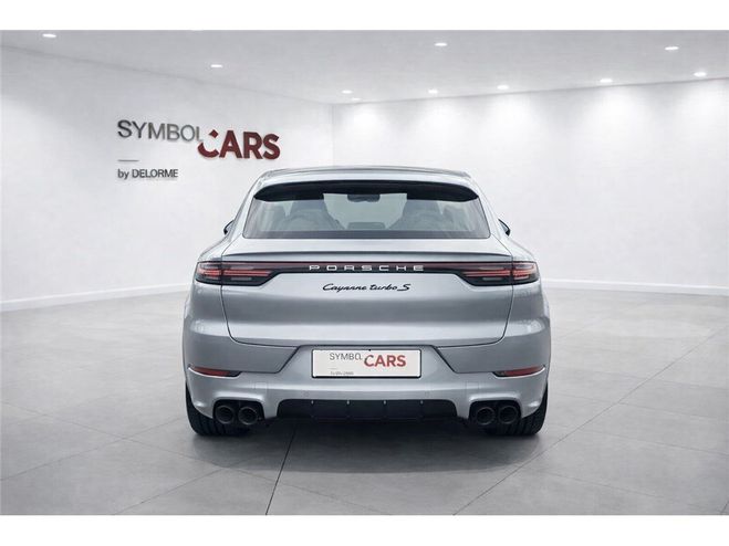 Porsche Cayenne Turbo S E-HYBRID 4.0 V8 680 CH TIPTRONIC Gris Clair, M�tallis�, Gris de 2020