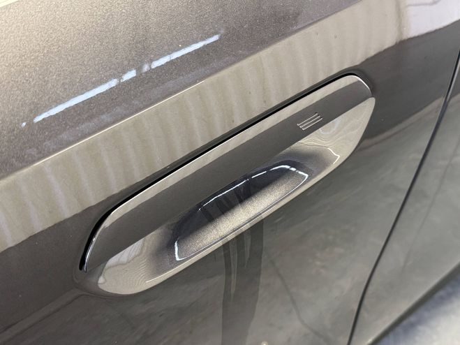 BMW Serie 5 Touring 520d xDrive 197 ch BVA8 M Sport  SOPHISTOGRAU BRILLANTEFFEKT de 2025