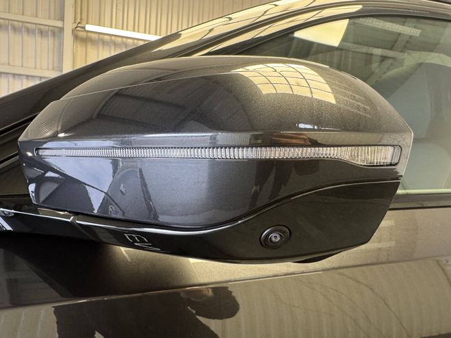 BMW Serie 5 Touring 520d xDrive 197 ch BVA8 M Sport  SOPHISTOGRAU BRILLANTEFFEKT de 2025