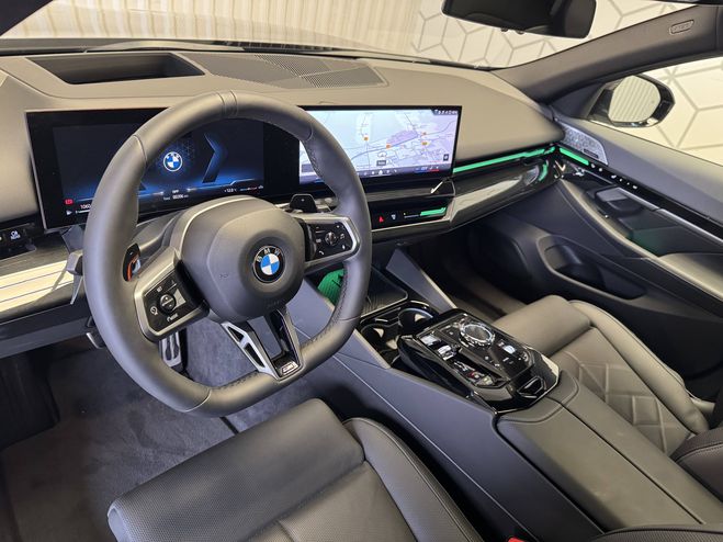 BMW Serie 5 Touring 520d xDrive 197 ch BVA8 M Sport  SOPHISTOGRAU BRILLANTEFFEKT de 2025