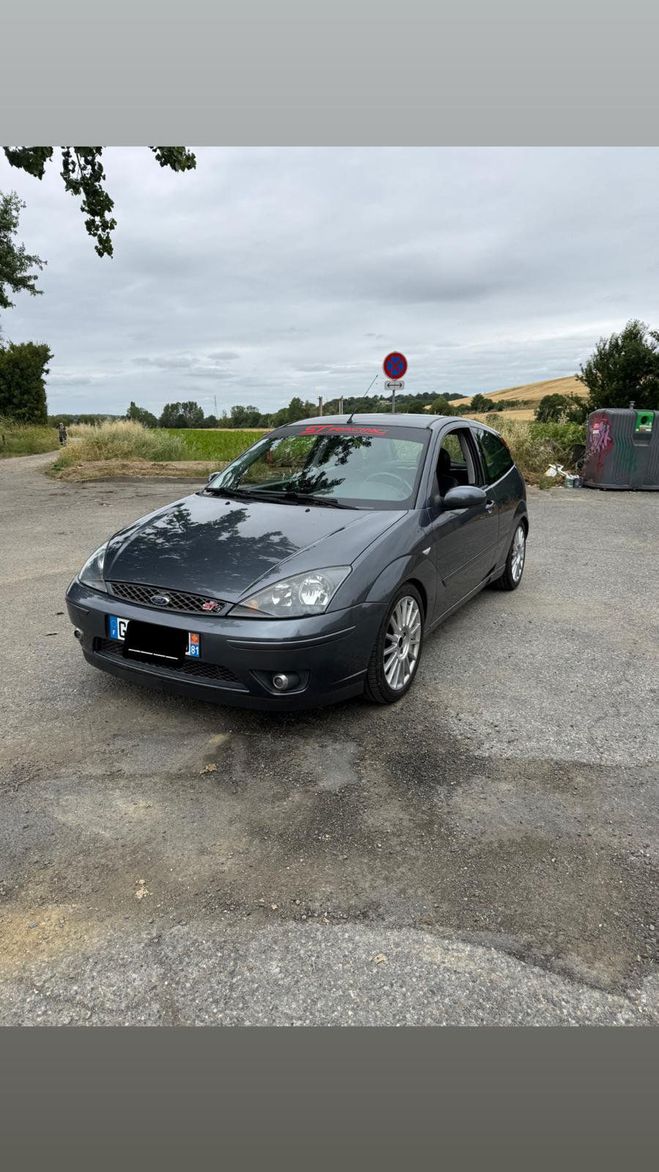 Ford Focus 2.0 ST  16V  de 2003