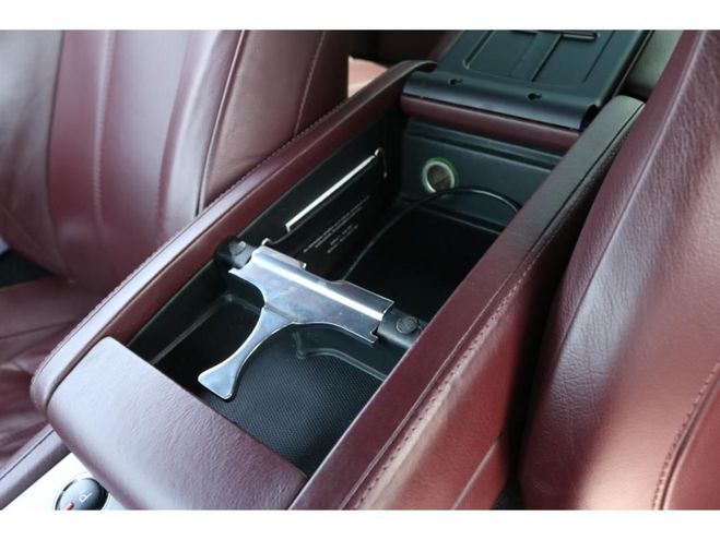 Aston martin DB9 Coup� 5.9i - BVA Touchtronic COUPE . PHA gris de 2008
