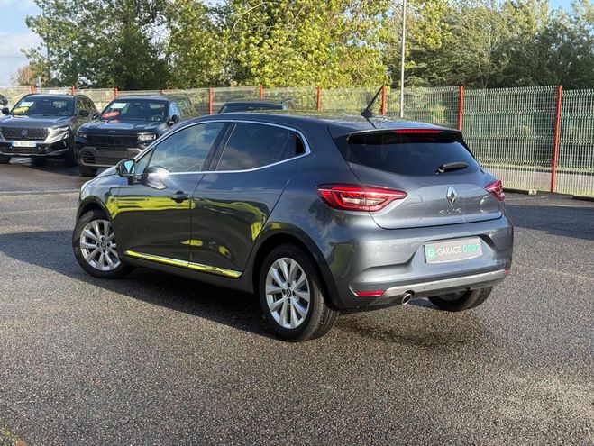 Renault Clio V TCe 90 Techno gris fonc� de 2021