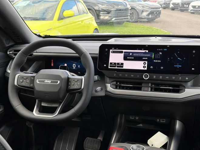 Jeep Compass 1.2 Turbo T3 145 ch BVR6 e-Hybrid Summit noir de 2026