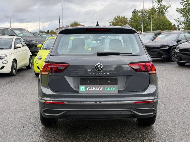 Volkswagen Tiguan 1.5 TSI 150ch DSG7 Life Plus gris de 2024