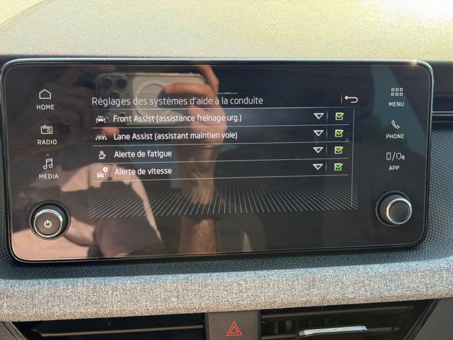 Skoda Scala 1.0 TSI Evo 2 116 ch DSG7 Selection gris de 2025