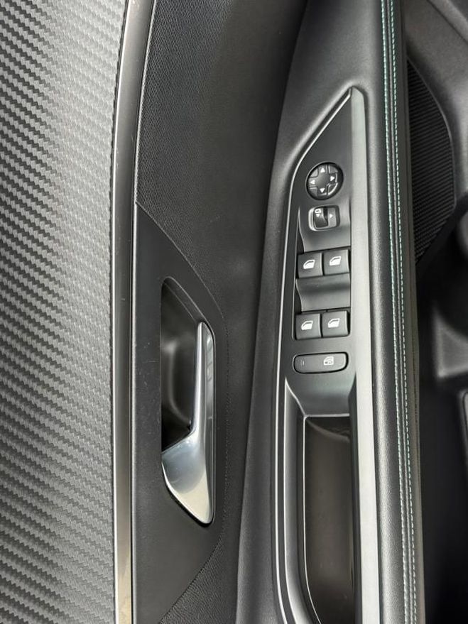 Peugeot 5008 BlueHDi 130ch S&S BVM6 Allure gris fonc� de 2022