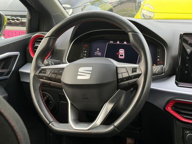 Seat Ibiza 1.0 TSI 110 ch S/S BVM6 FR gris fonc� de 2025