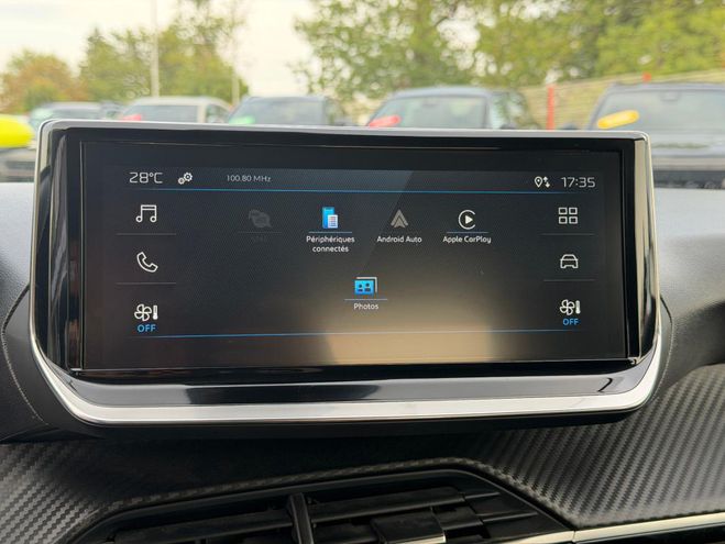 Peugeot 208 Hybrid 100 e-DCS6 Style blanc de 2025